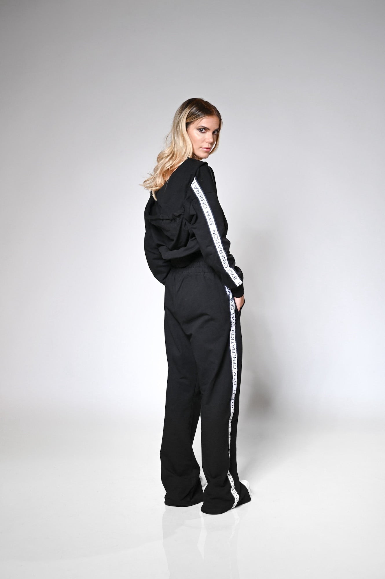 SIGNATURE Tracksuit set